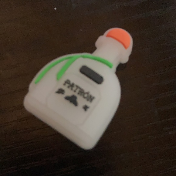 Crocs Bad Bunny Croc bundle - Picture 5 of 5